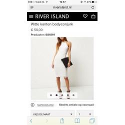 Witte kanten bodyconjurk River Island