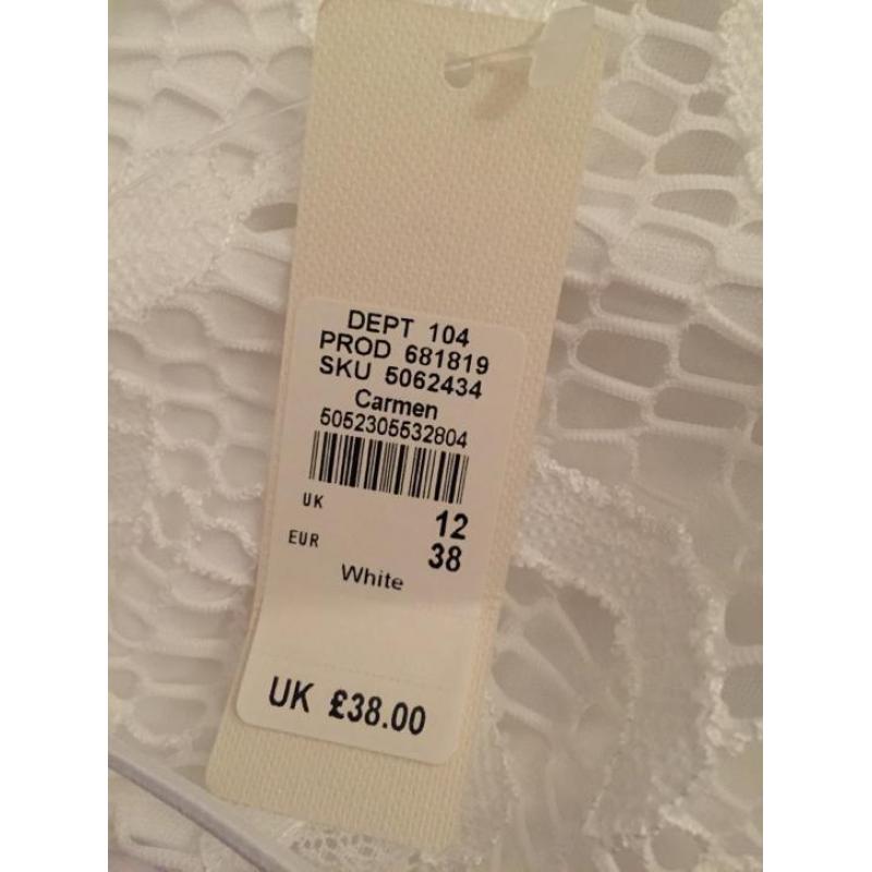 Witte kanten bodyconjurk River Island