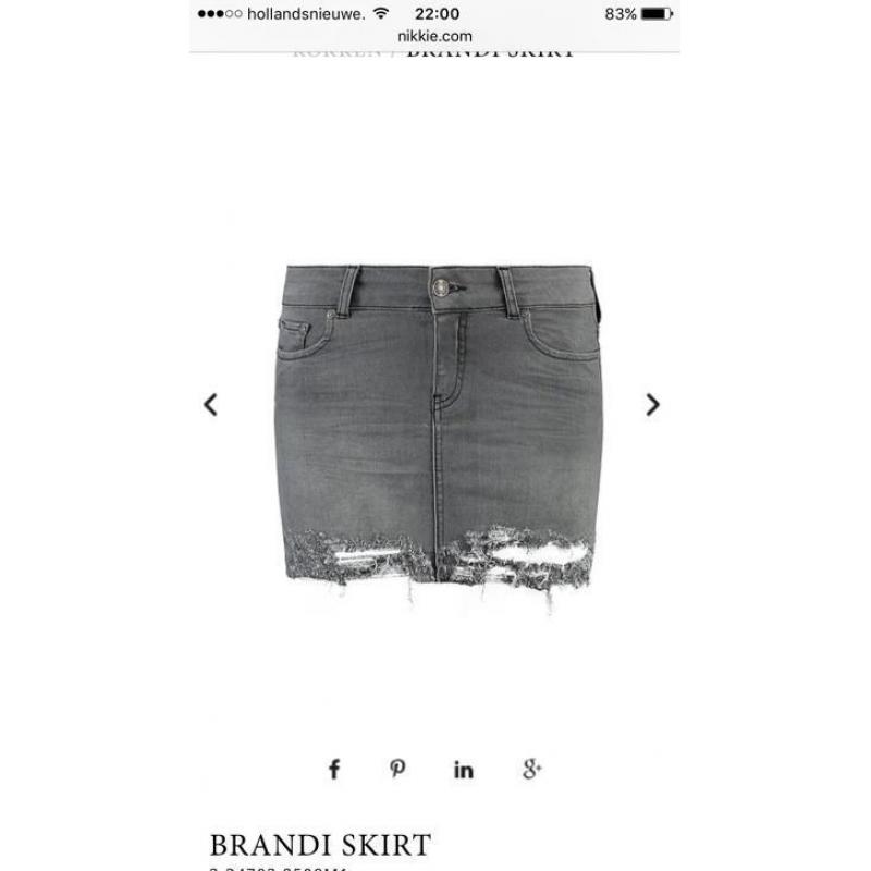 GEZOCHT: Nikkie Plessen Brandi skirt 34 of 32