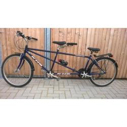 Gloednieuwe tandem te koop!