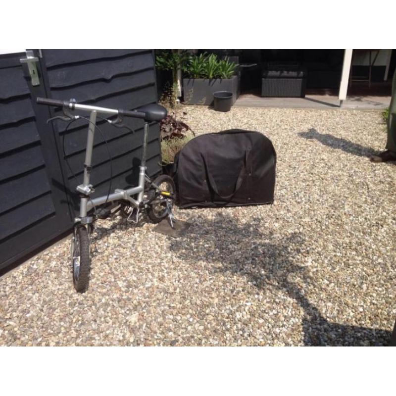 Eenvoudige vouwfiets incl tas