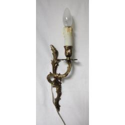 0398 Barock spiegel met gouden kader en bronzen wandlampjes