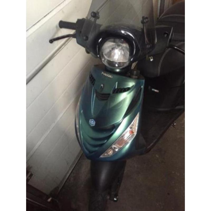 Gezocht in Limburg/Brabant : Piaggio Zip Sp | H2O Kijk adv.