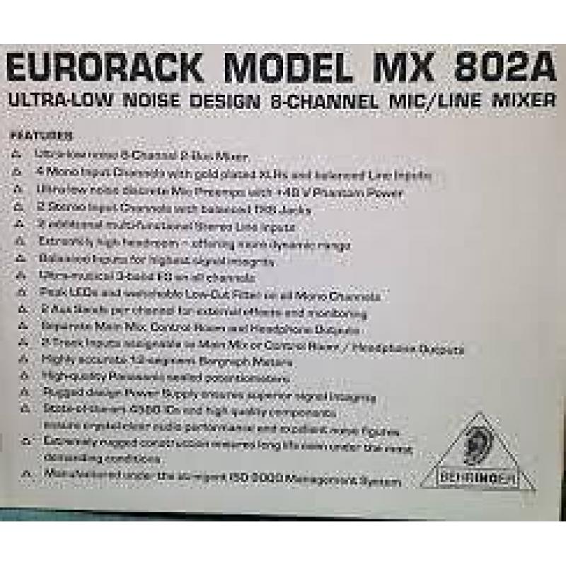 Behringer Eurorack MX802 mixer mengtafel.