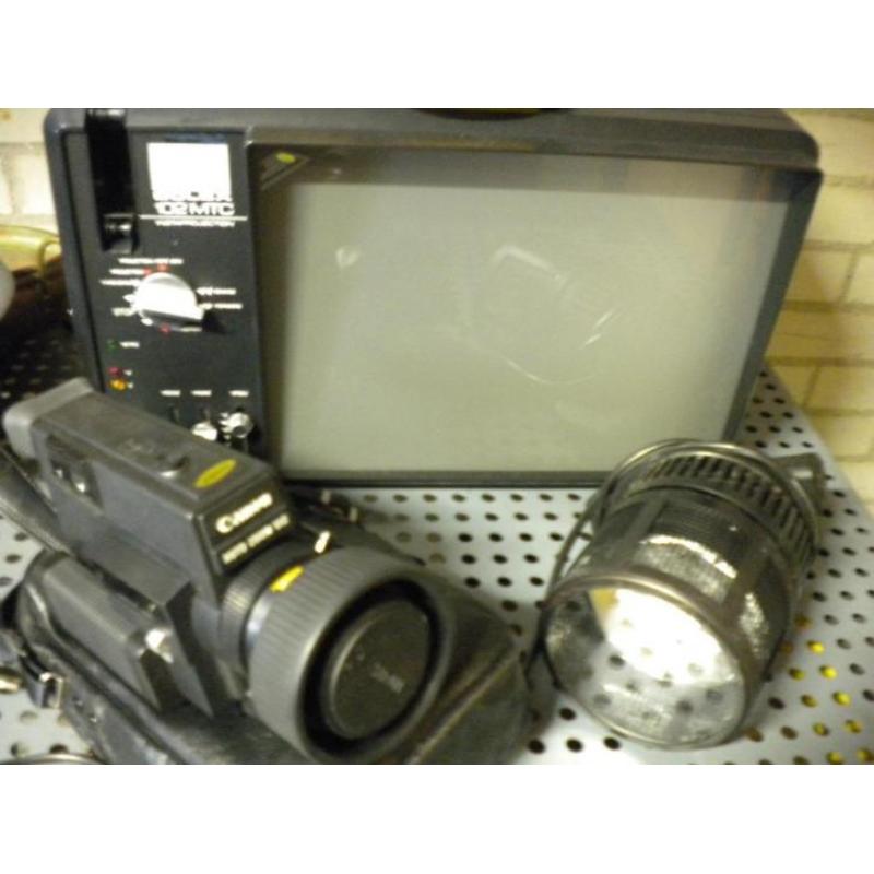 Canon filmcamera en projectiescherm en film lamp
