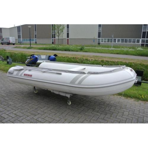 * Showmodellen En Ingeruild op Nieuwe Hibo *