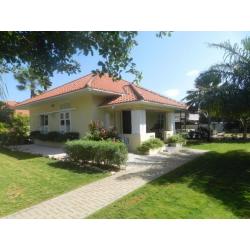 Unique kans! Luxe tropen villa in koloniale stijl te Curacao