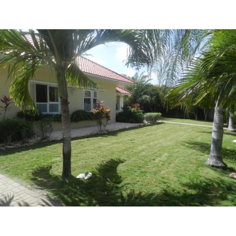 Unique kans! Luxe tropen villa in koloniale stijl te Curacao