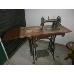 antieke naaimachines