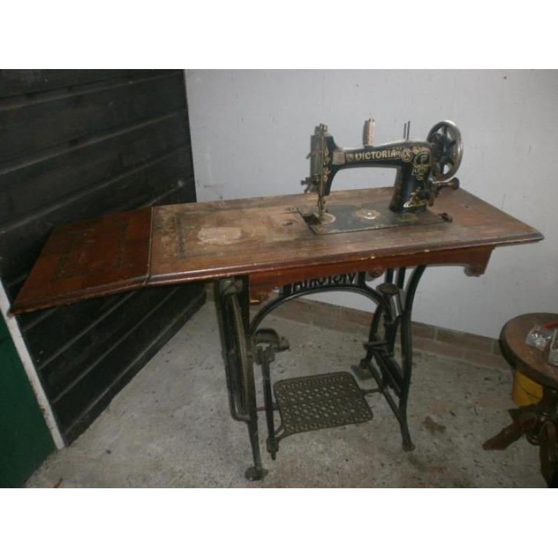 antieke naaimachines