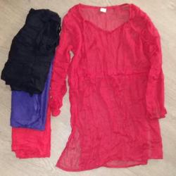 Diverse truitjes, shirtjes en andere dameskleding.