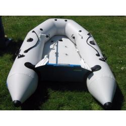 Zodiac Zoom + Suzuki motor 4pk