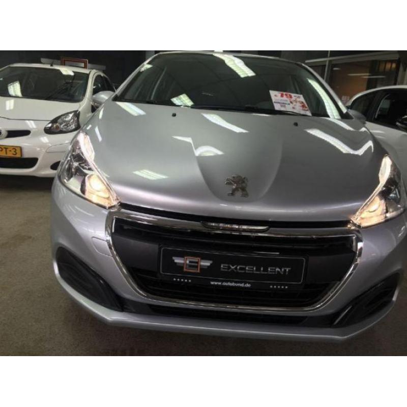 Peugeot 208 1.2 pure tech style pack (bj 2015)