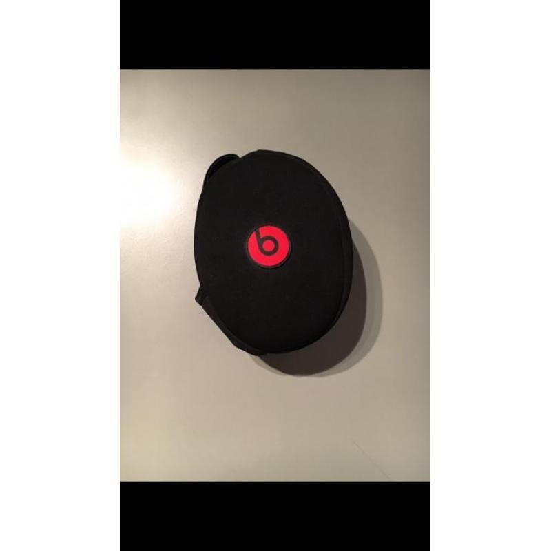 Beats by dre solo hd red