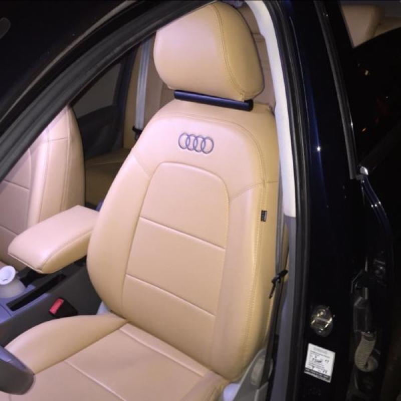 Leren bekleding in uw auto? compleet €604,-
