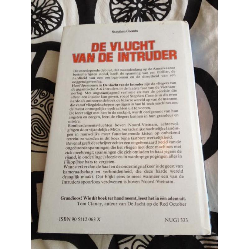 De vlucht van de intruder