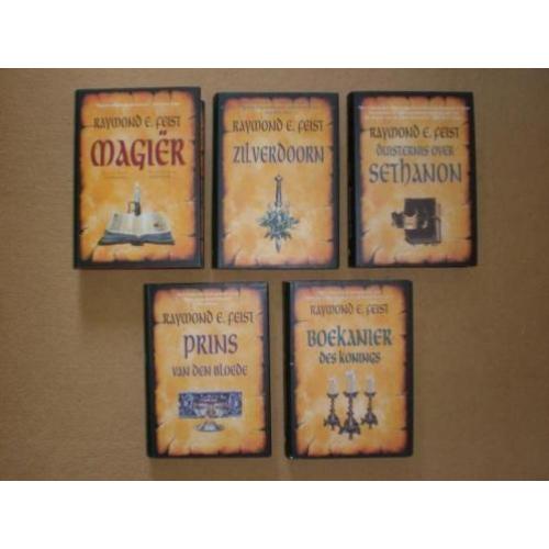 Raymond e feist de oorlog van de grote scheuring hardcovers