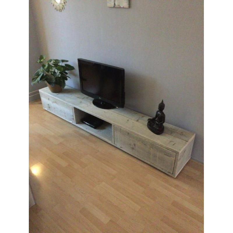 Tv meubel steigerhout