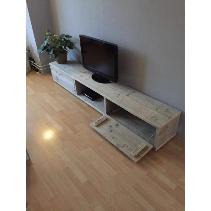 Tv meubel steigerhout