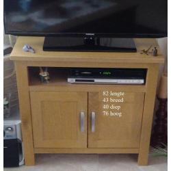 tv kast
