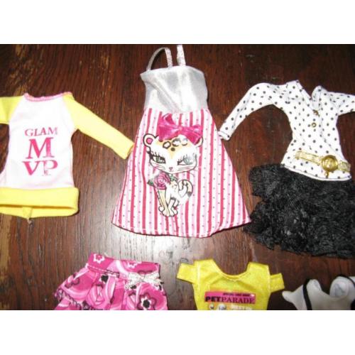 Barbie kleertjes