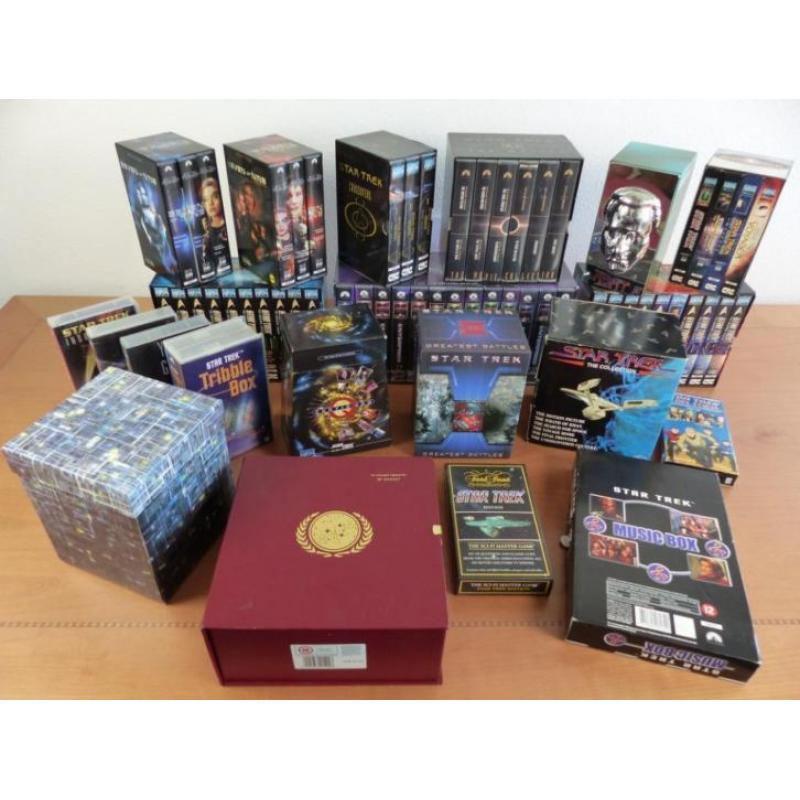Star Trek compl. verzameling VHS boxen/87 video's (art.1055)