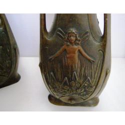 Twee identieke vazen: J. Garnier, Art Nouveau-Art Deco