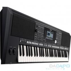 Yamaha PSR-S950