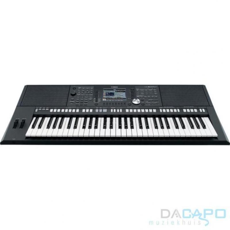 Yamaha PSR-S950