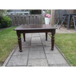 Oude/brocante salontafel