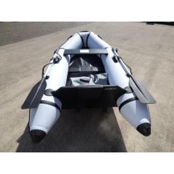 (gebruikte) Vetus rubberboot + nieuwe Aquaparx rubberboot