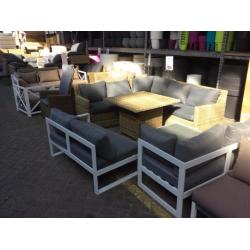 dit weekend alle loungesets en tuintafels 50% korting