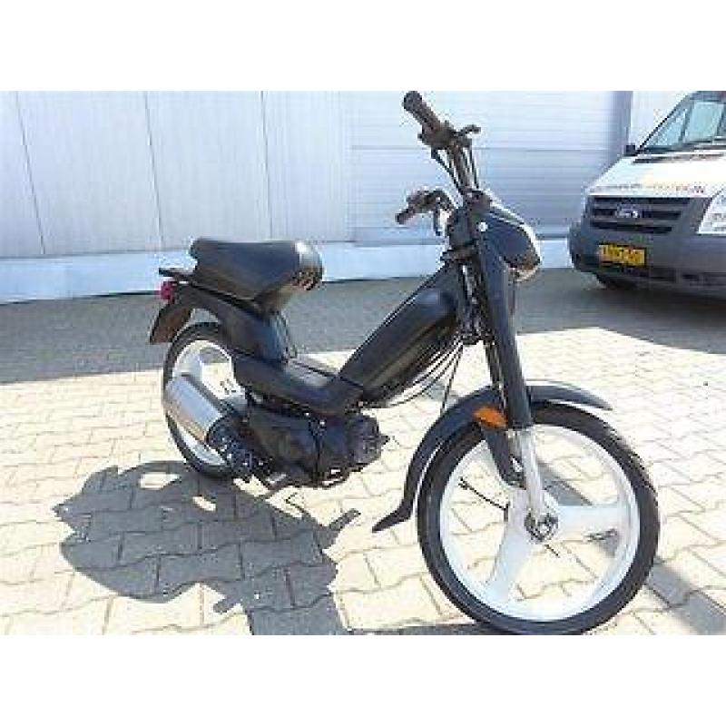 Snorbrommer Peugeot, Fox