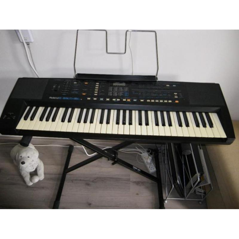 Roland E 35 Keyboard