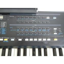 Roland E 35 Keyboard