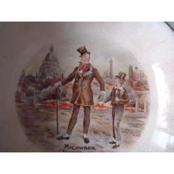 Oud porseleinen Schaaltje van Staffordshire.