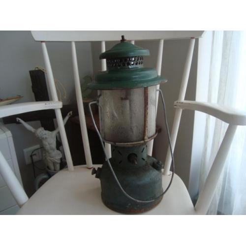 Oude petroleum lamp / druklamp / stormlamp Petromax ?