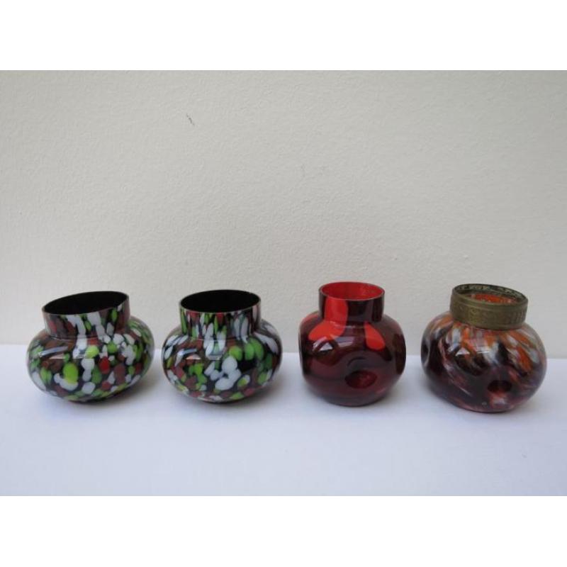 Boheems art deco vaasjes - spatter glas