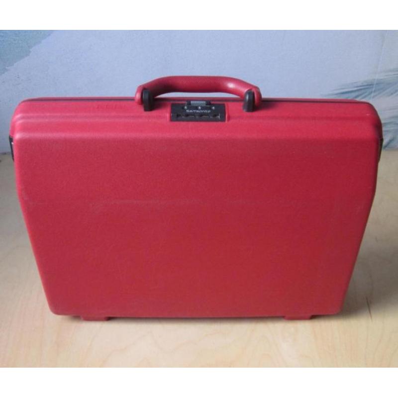 Samsonite, dunne rode koffer