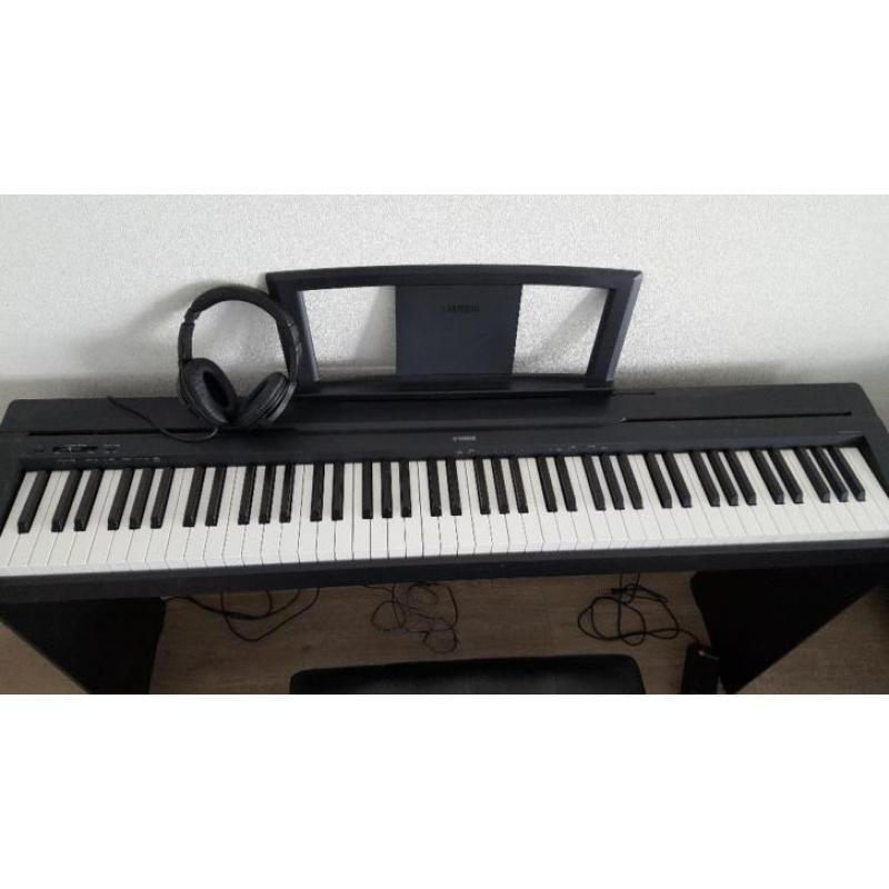 Yamaha keyboard P-35 met ombouw