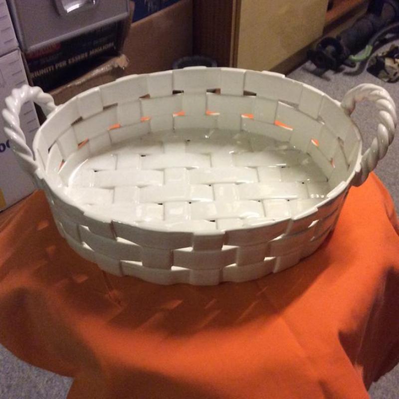 Witte Aardewerk Schaal.