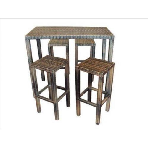 4 x Barset, statafel + 4 krukken, outdoor meubelen. 5405