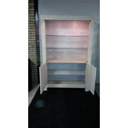 Robuuste Eiken buffet kast.