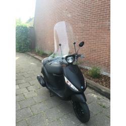 Piaggio zip snor mat zwart 2015!