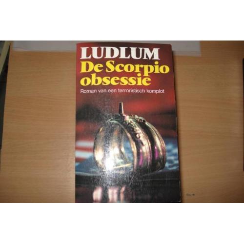 Te Koop: De Scorpio obsessie (van Ludlum)
