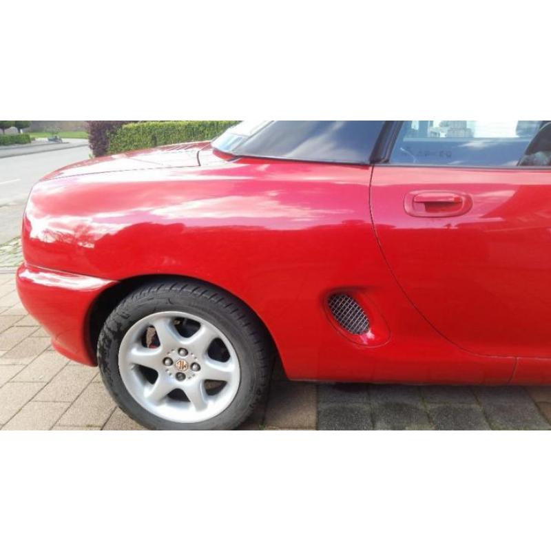 MG TF 1997 Rood