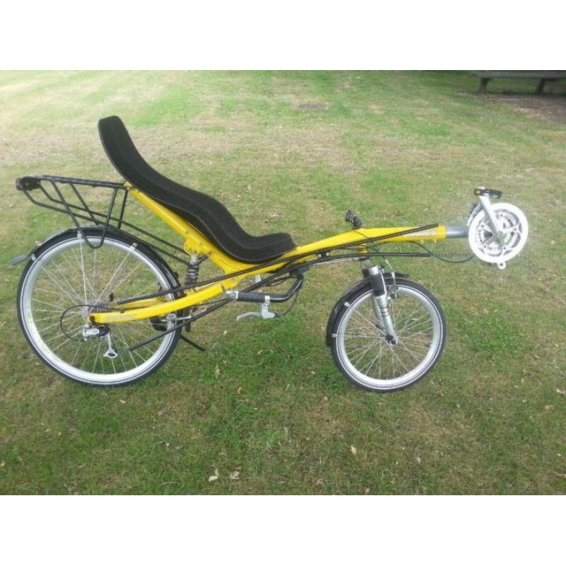 Ligfiets - 3x8 Shimano Alivio versnellingen - geel