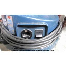 9419| stofzuiger Lorito S11 1250W € 35