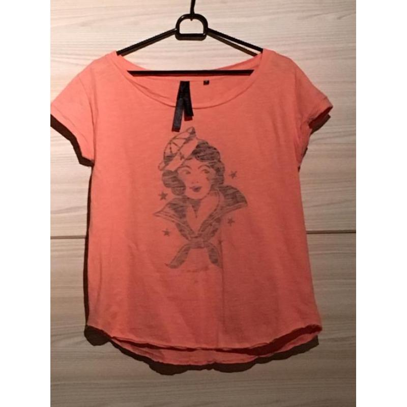 T-Shirt Je'Mappelle