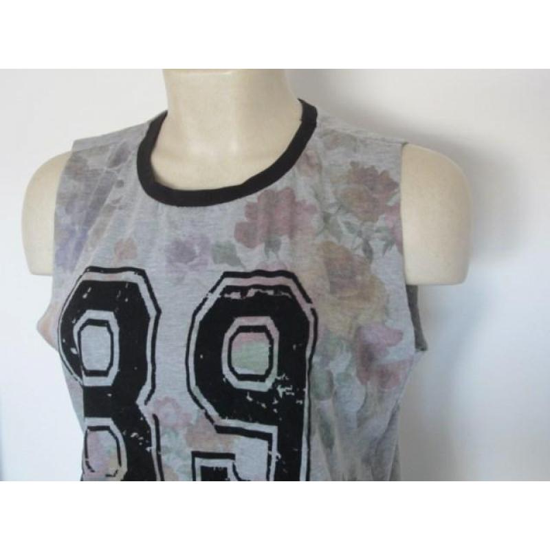 G118: America Today Zomertop L NIEUW!! Sportief shirtje me